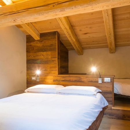 La Placette - Albergo Diffuso E Trattoria Usseaux Extérieur photo