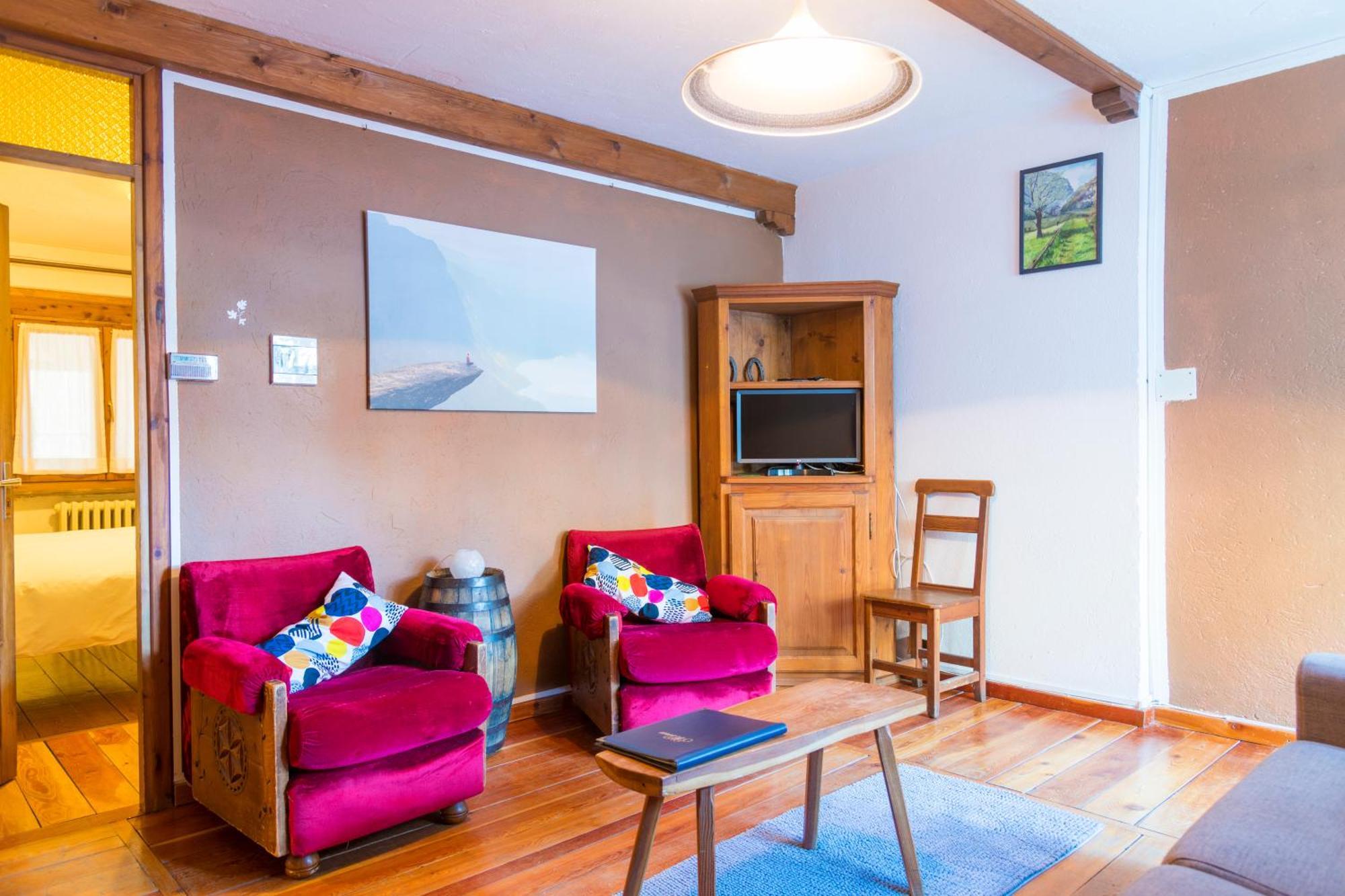 La Placette - Albergo Diffuso E Trattoria Usseaux Extérieur photo