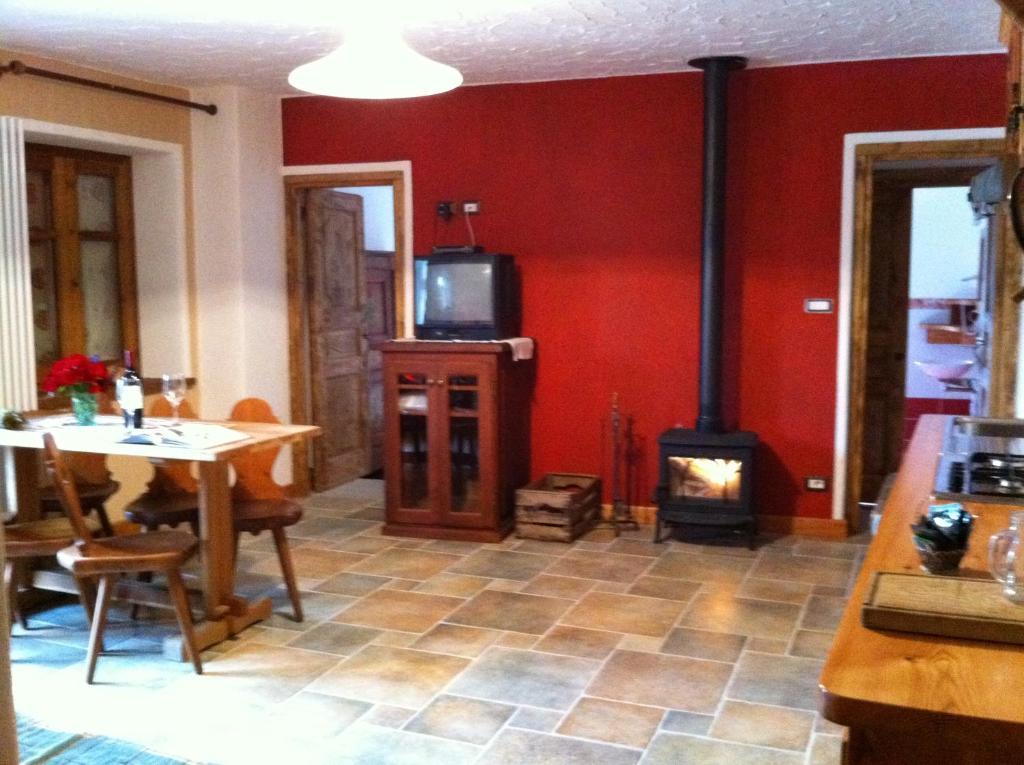 La Placette - Albergo Diffuso E Trattoria Usseaux Chambre photo